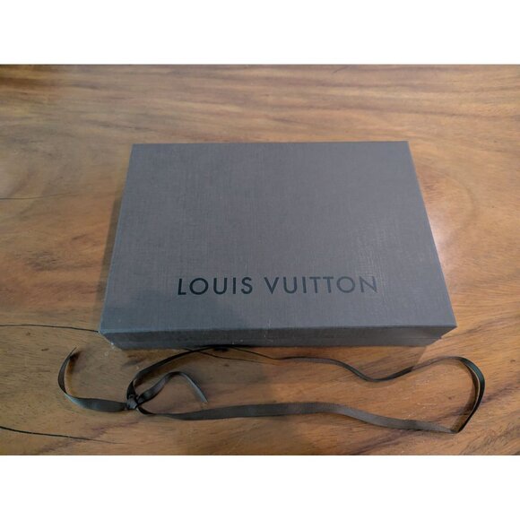 Louis Vuitton Brown Gift Box With Ribbon & Tissue Paper 12x8x2.5 - Picture 8 of 16